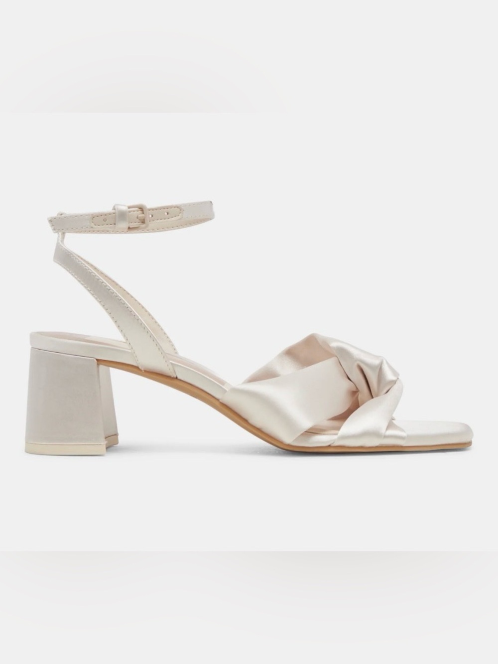 Dolce Vita Brenna Heels Ivory Satin Size 9